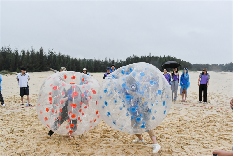 2022年新东方“乘风破浪·砥砺前行”海边印象之旅，平潭旅游景点攻略、平潭团建基地、平潭拓展公司