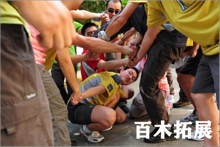 夏季水灵灵—大型沙滩亲水课程